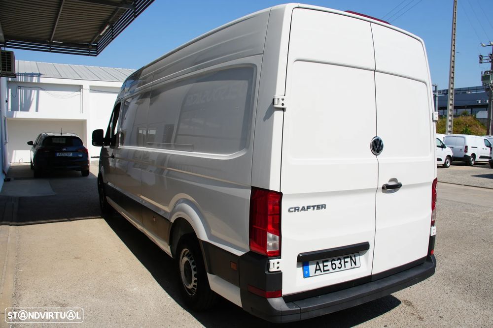 VW Crafter Maxi Longa 2.0TDI 180cv - 4
