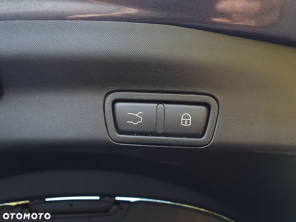 Alfa Romeo Stelvio 2.0 Turbo Q4 - 36