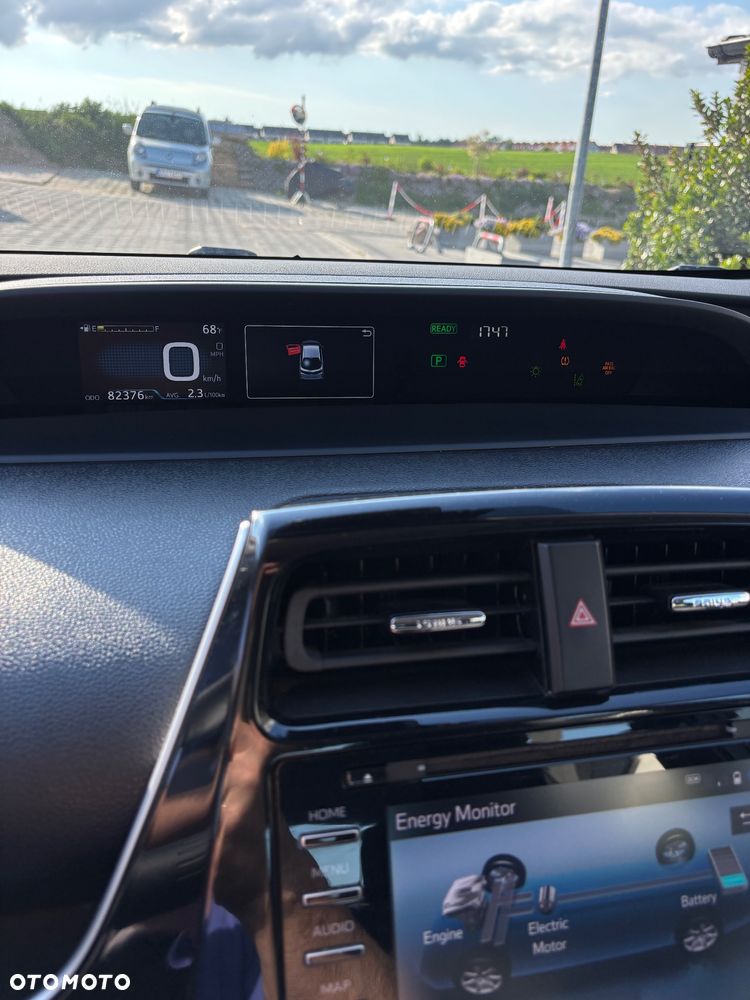 Toyota Prius 1.8 Hybrid Prestige - 6