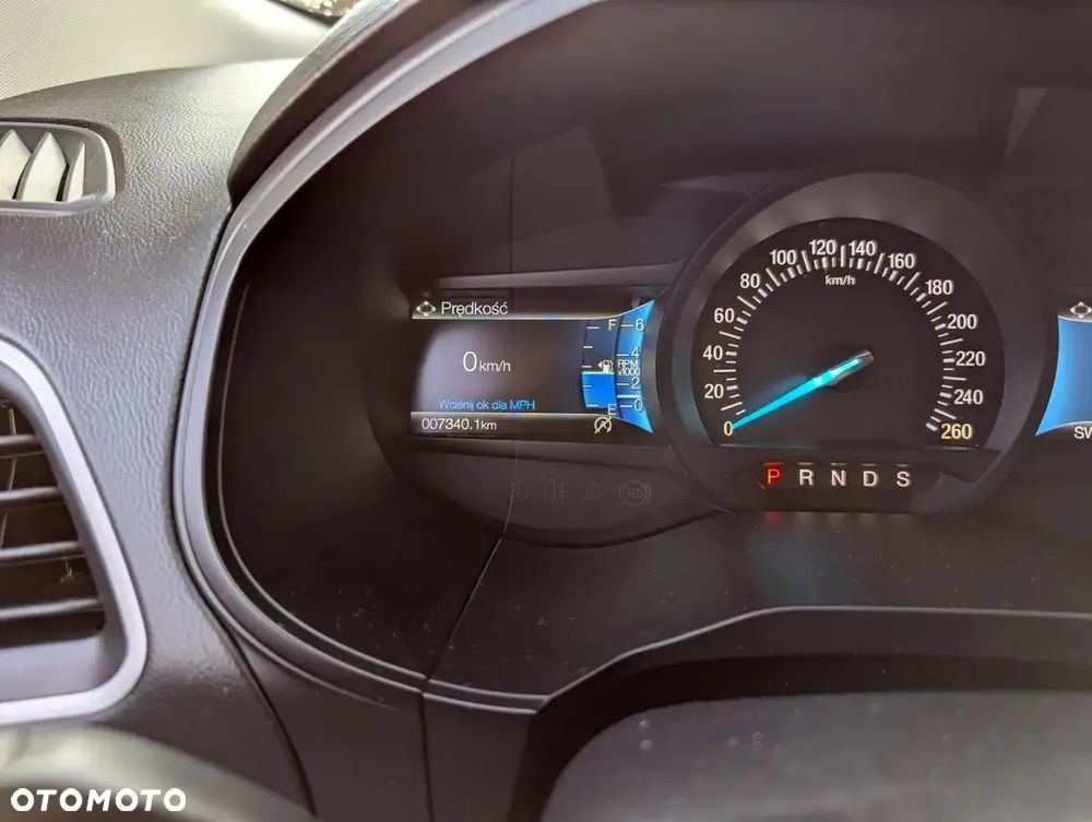 Ford Edge - 10