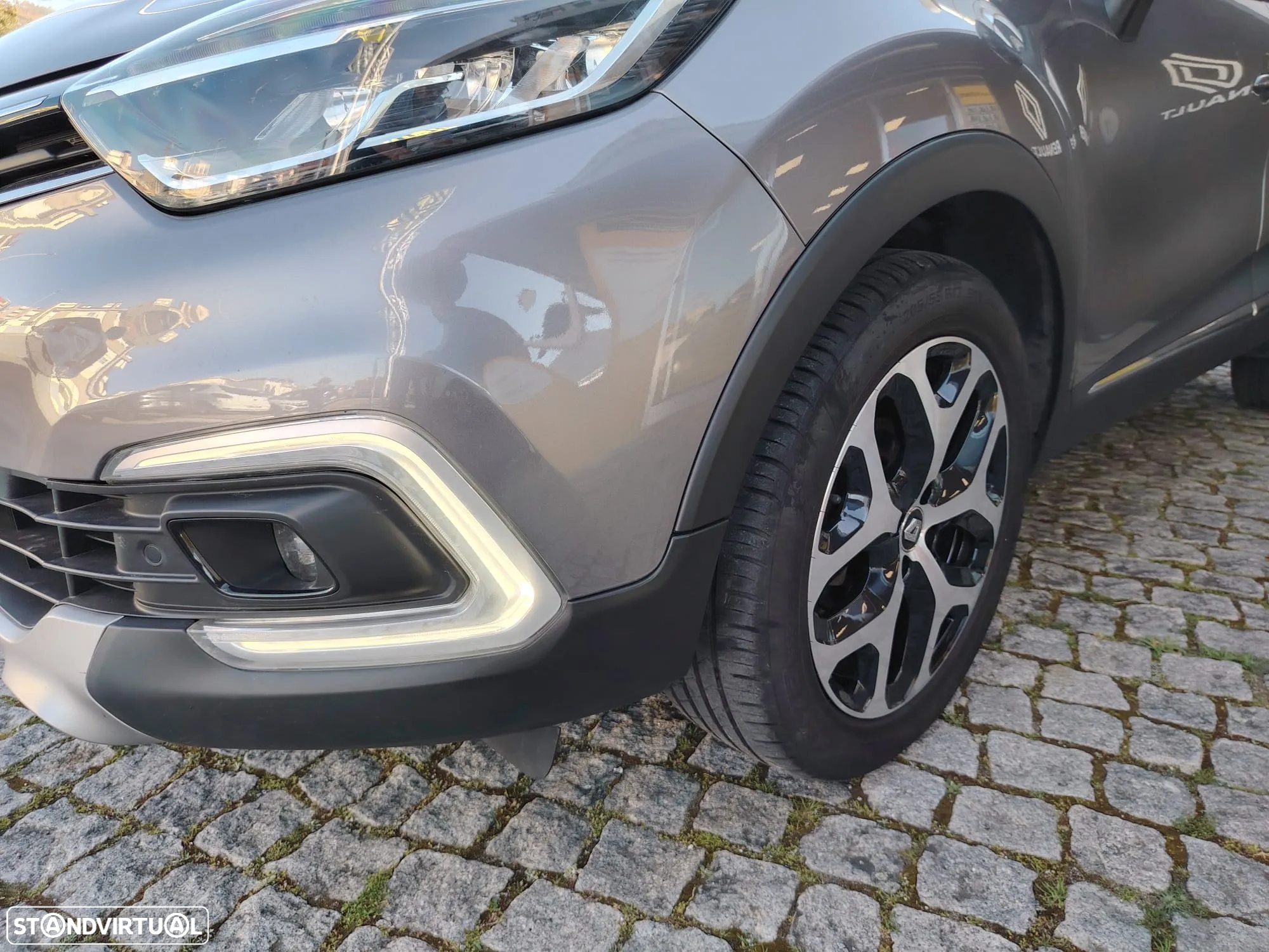 Renault Captur 0.9 TCE Exclusive - 19