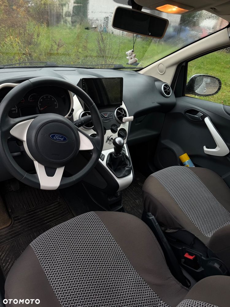 Ford KA - 8