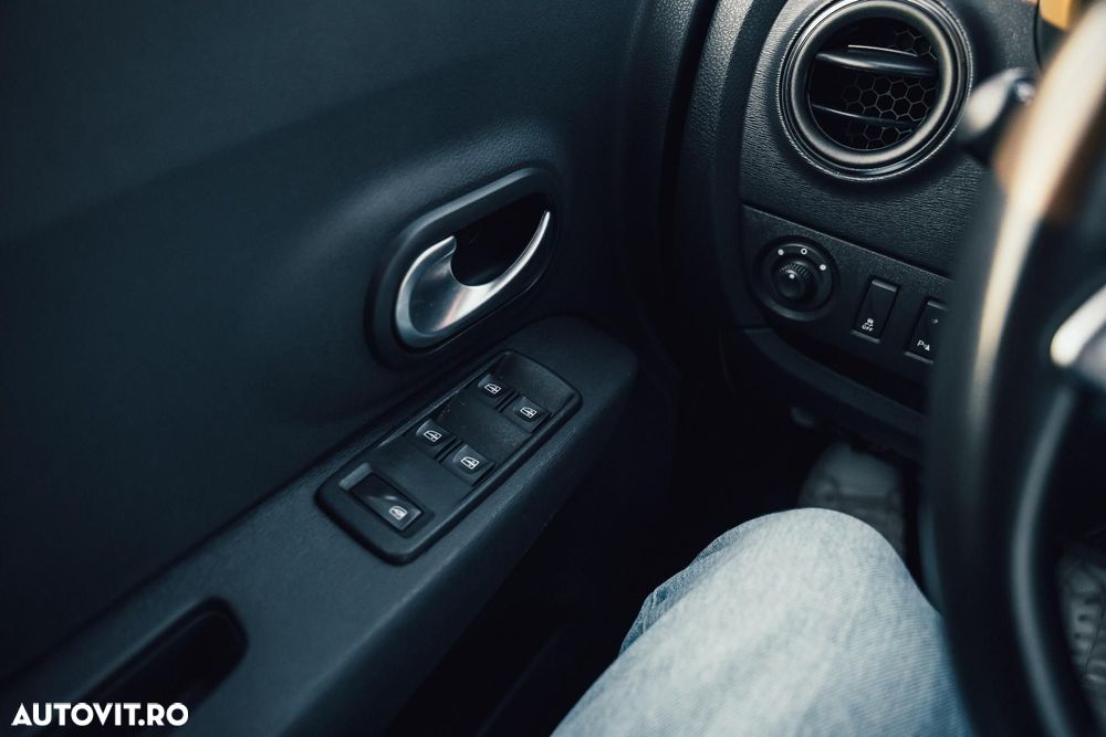 Dacia Lodgy 1.5 Blue dCi Stepway - 16