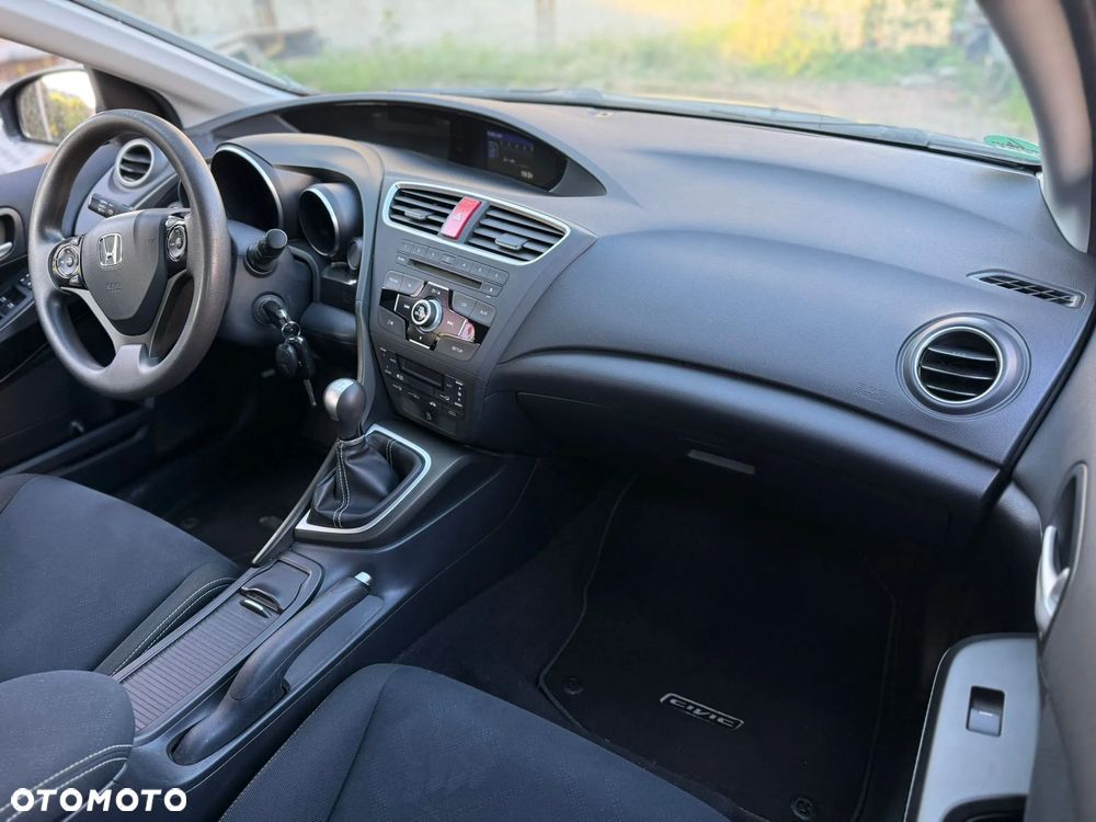 Honda Civic 1.4 i-VTEC Comfort - 14