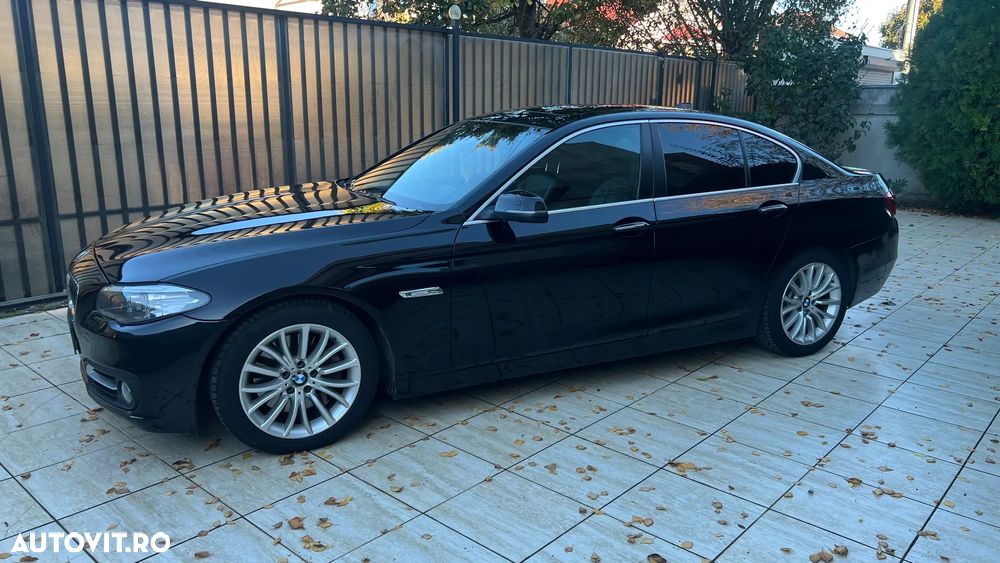 BMW Seria 5 535d Sport-Aut. Luxury Line - 7