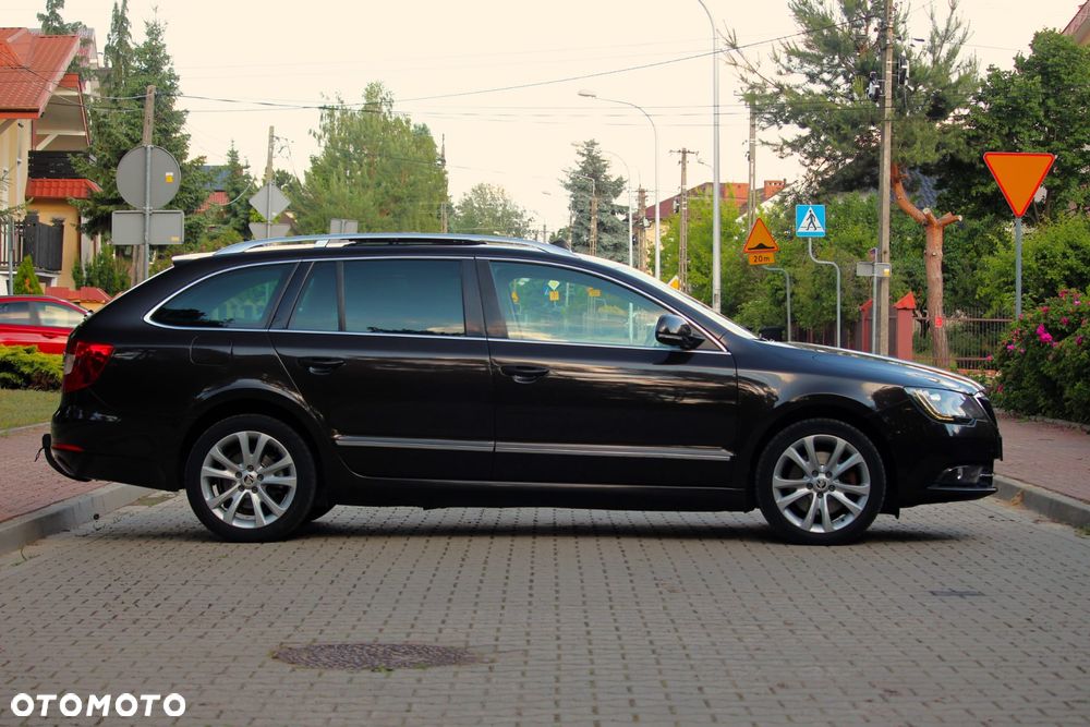 Skoda Superb 2.0 TDI DSG L&K - 6