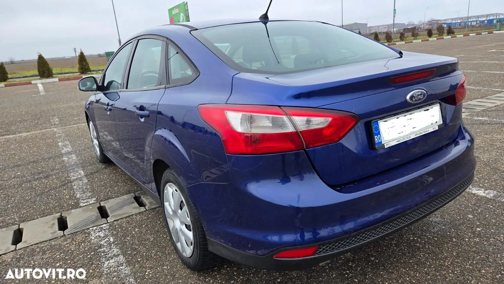 Ford Focus - 4