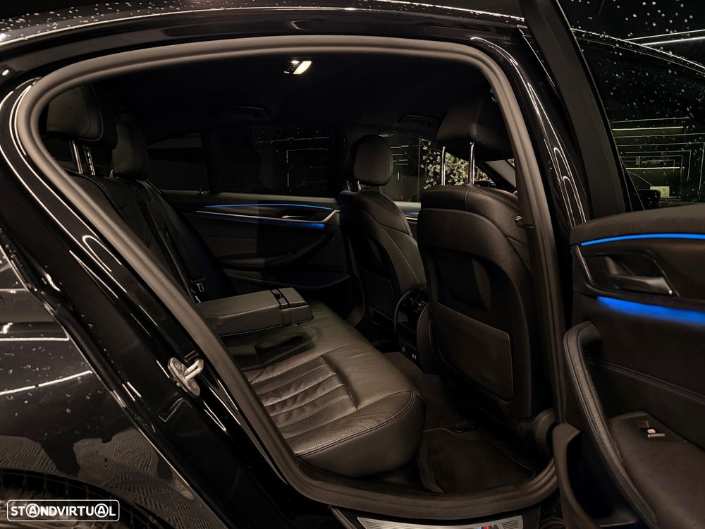 BMW 520 e Pack M - 11