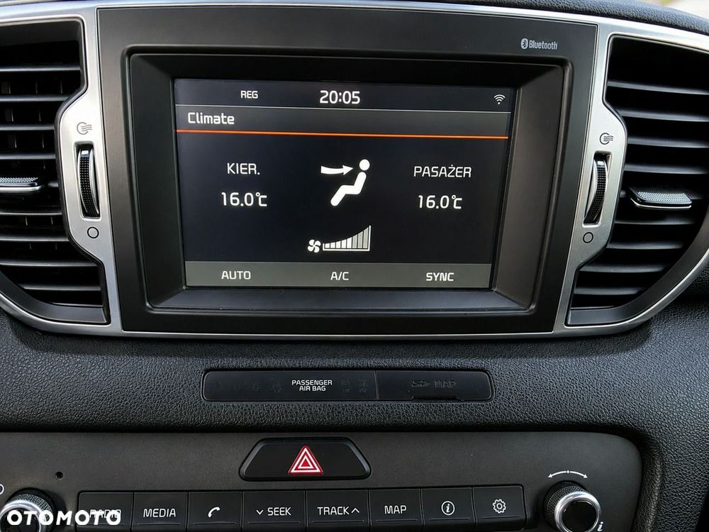 Kia Sportage - 16