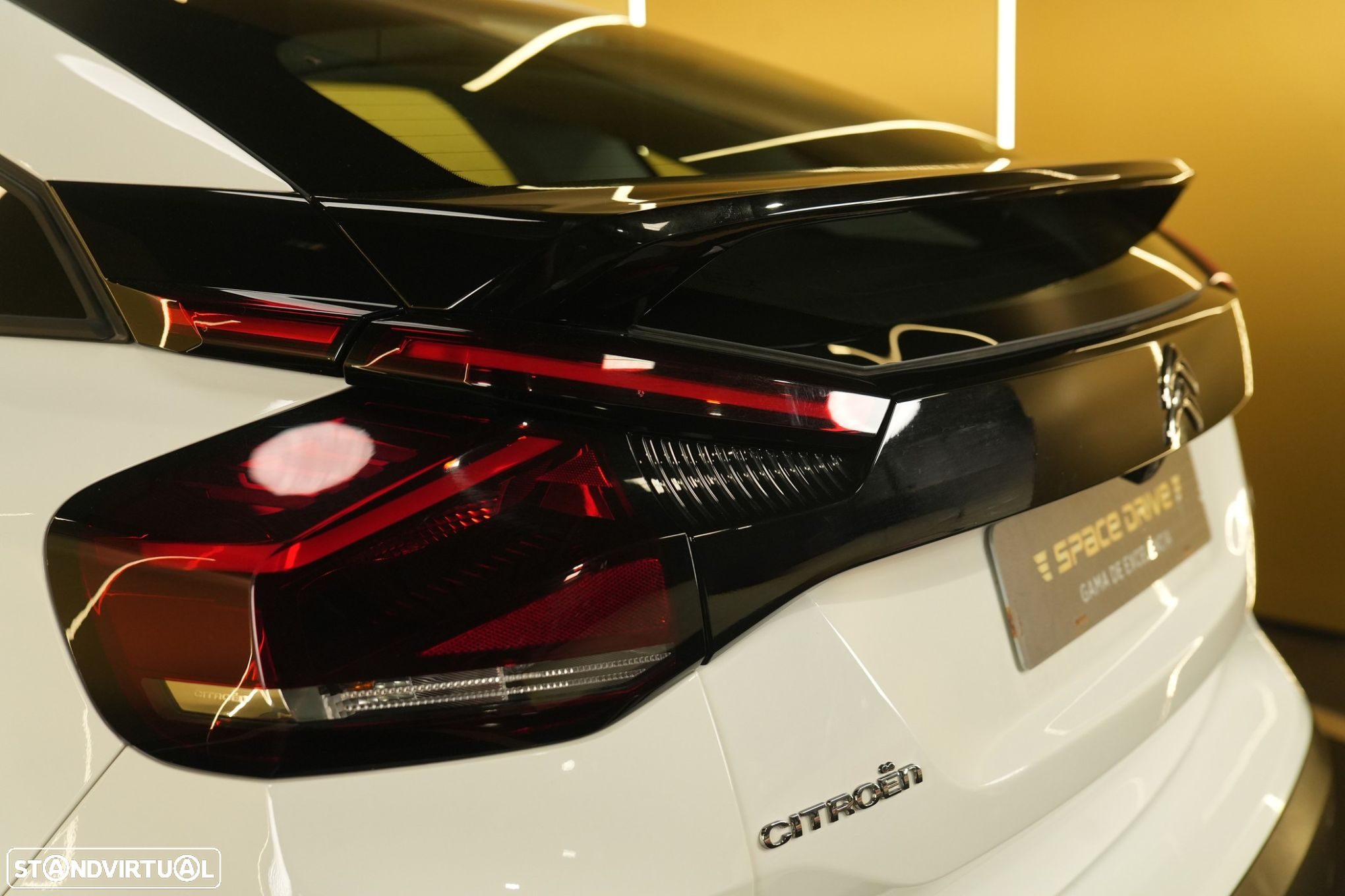 Citroën C4 1.2 PureTech Feel Pack - 17
