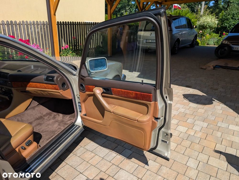 BMW Seria 7 750iL - 19