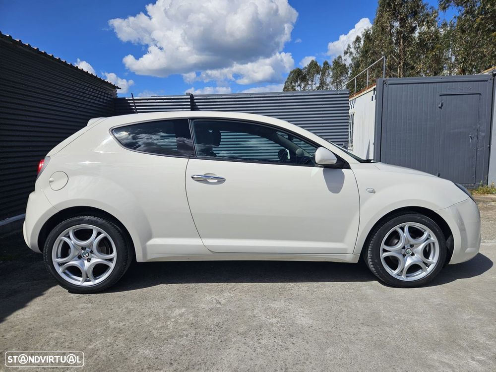 Alfa Romeo MiTo 1.3 JTDM Trofeo - 7