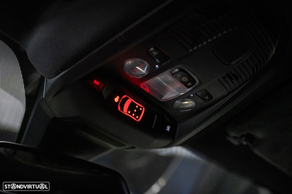 Peugeot 5008 1.6 BlueHDi GT Line EAT6 - 33
