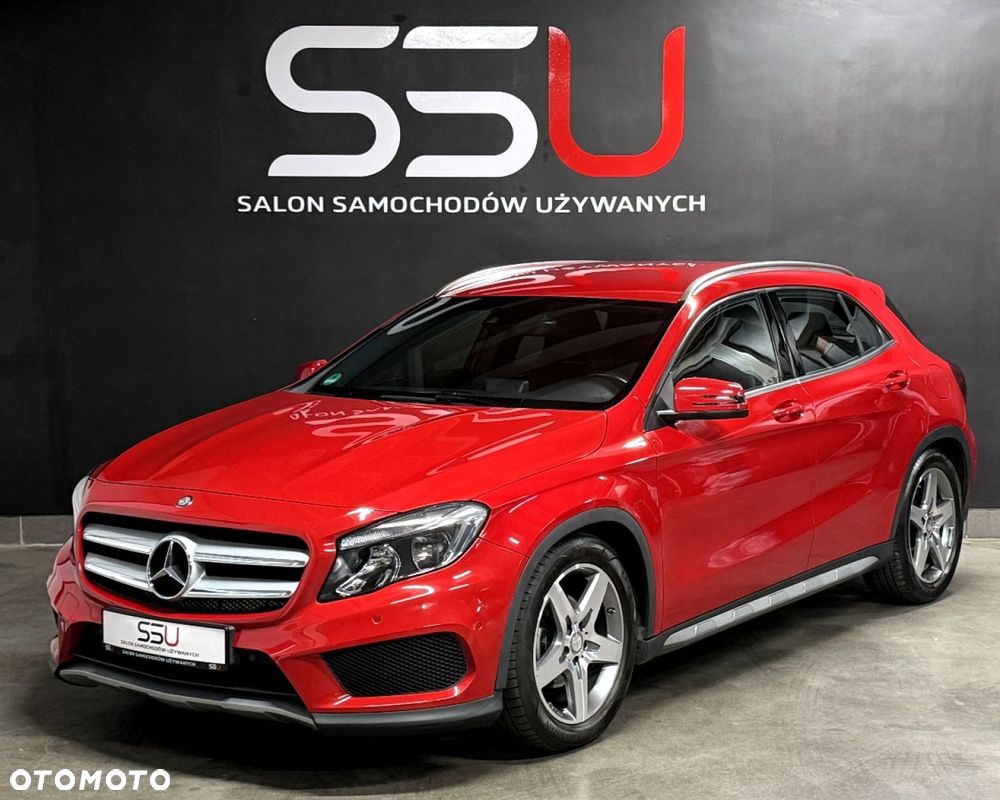 Mercedes-Benz GLA 200 AMG Line - 1