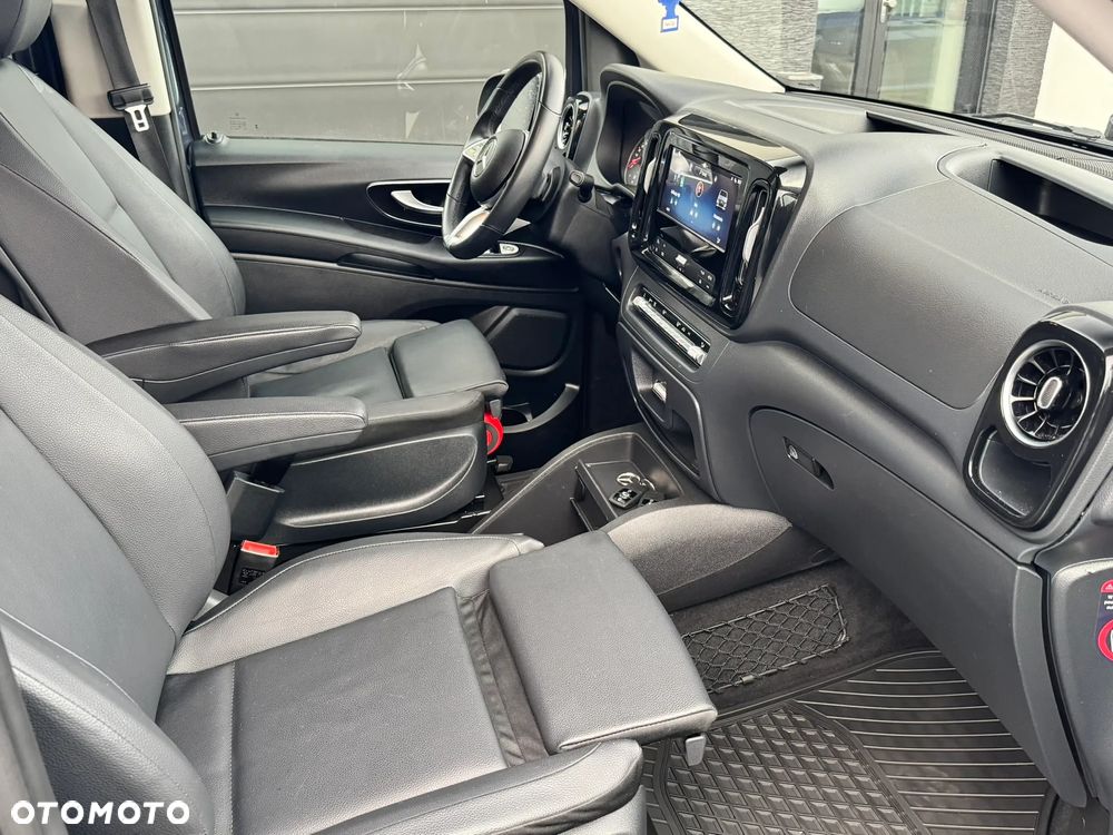 Mercedes-Benz Vito Tourer L2 Pro 9G-Tronic 447.703 - 23