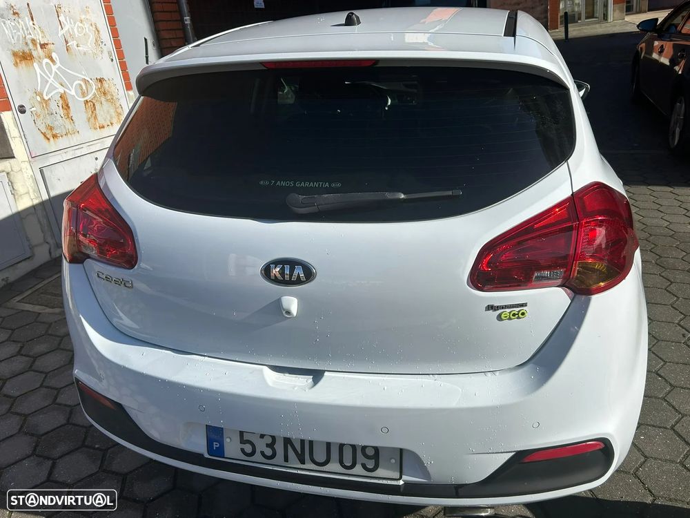Kia Ceed 1.6 CRDi - 17