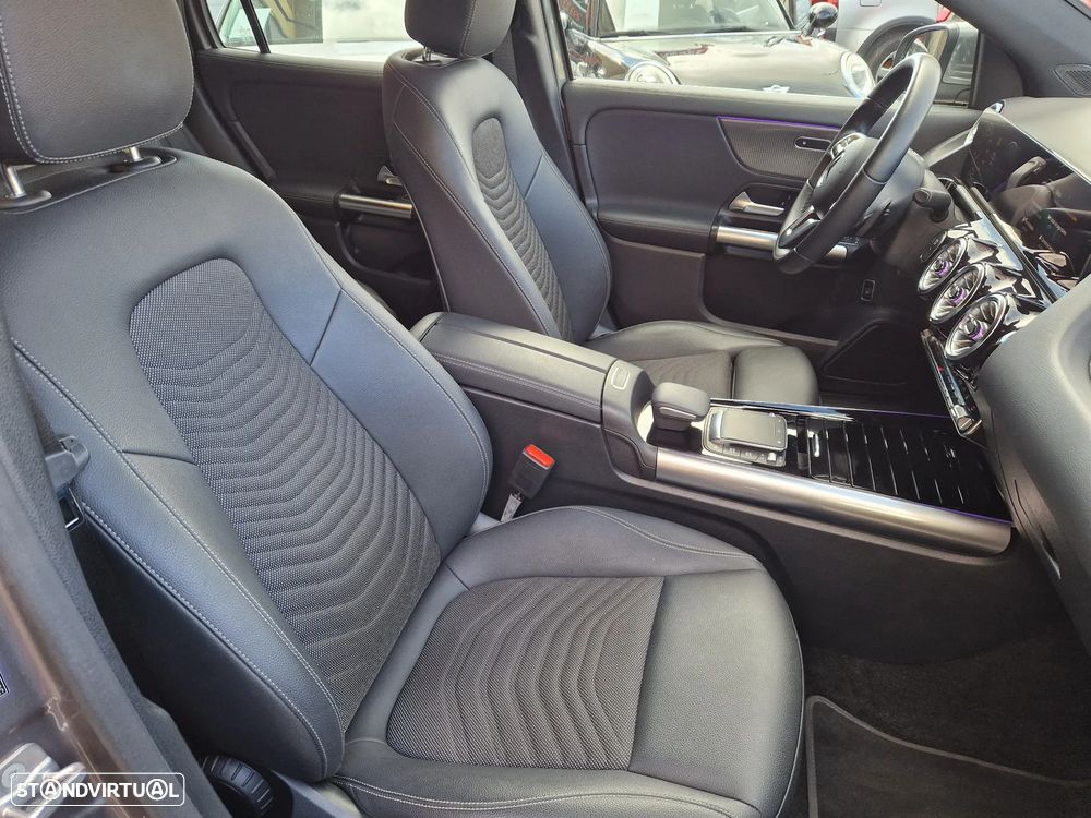 Mercedes-Benz EQA - 11