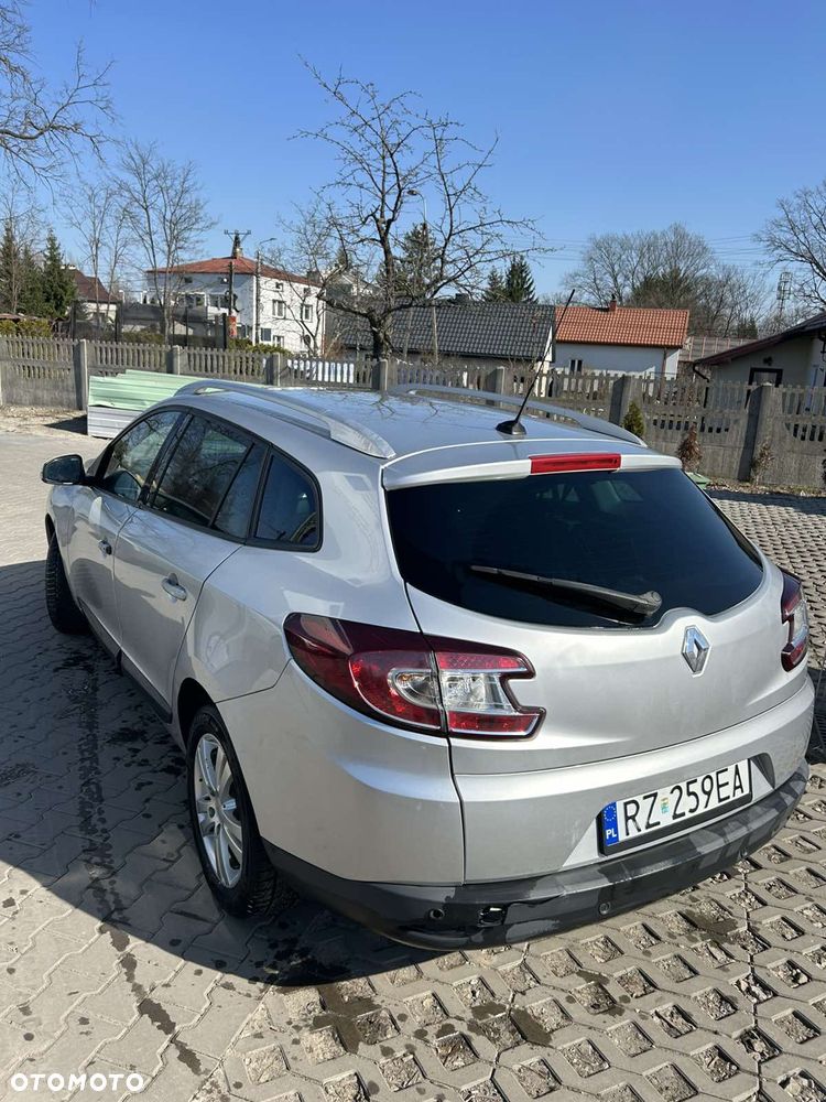 Renault Megane - 7