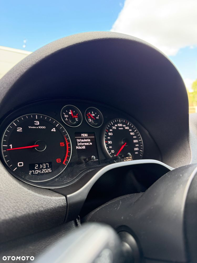 Audi A3 3-drzwiowe 2.0 TDI DPF Quattro Ambition - 15