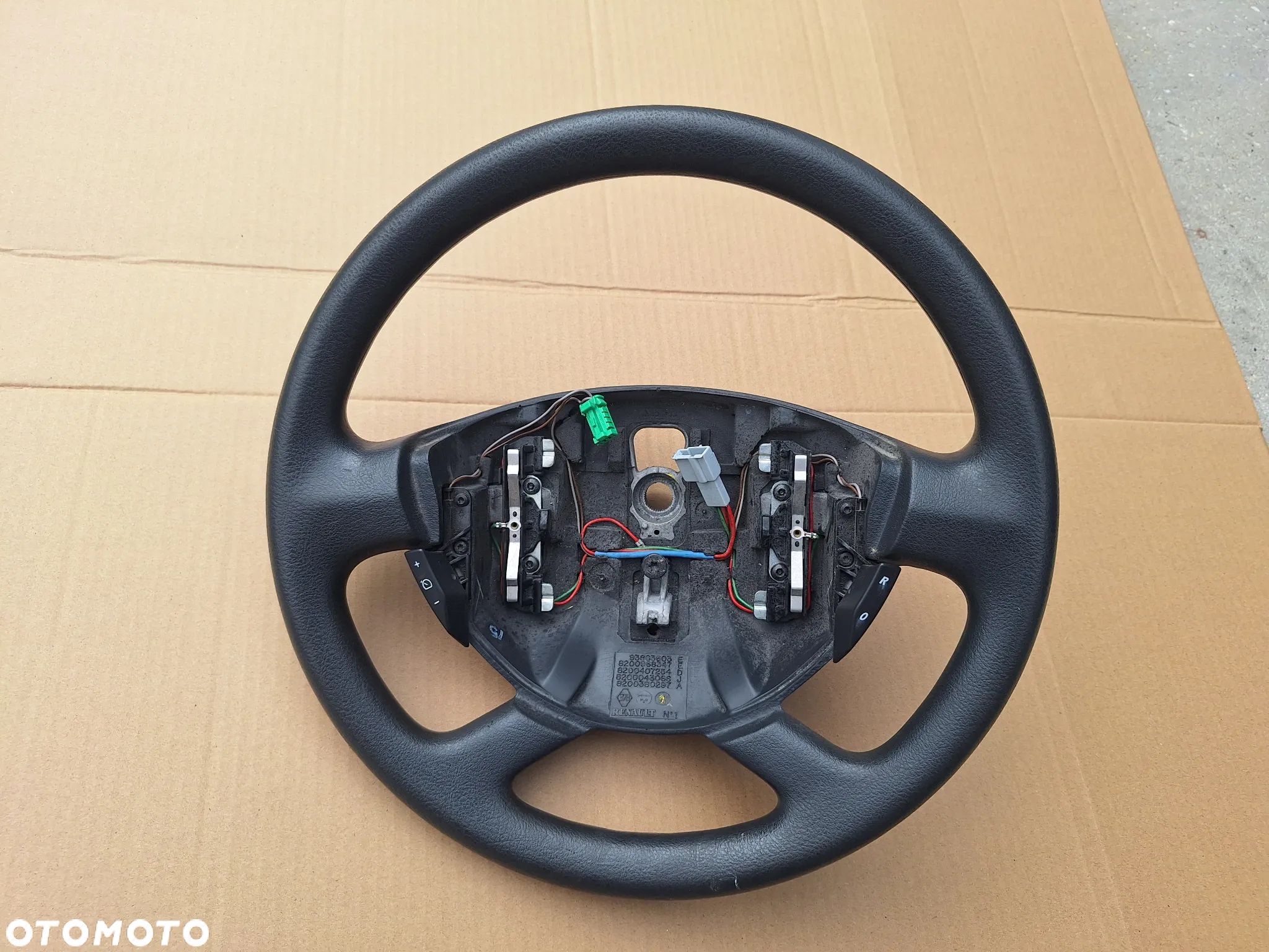 KIEROWNICA RENAULT TRAFIC II LIFT - 1
