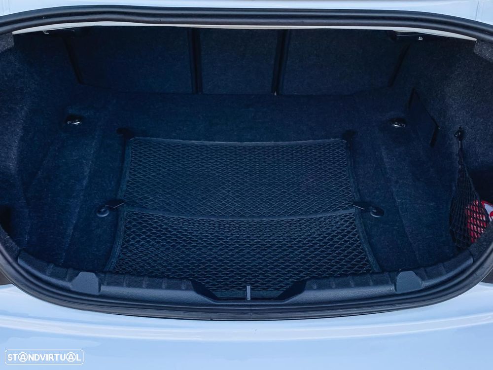 BMW 220 d Coupe Pack M - 18