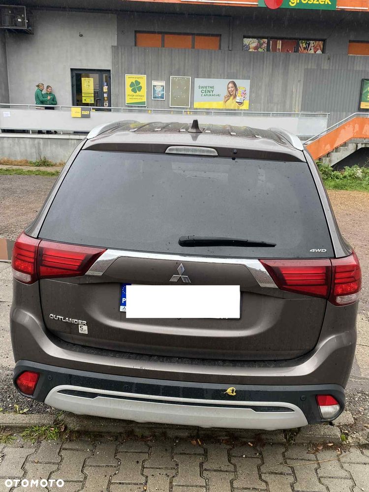 Mitsubishi Outlander 2.0 Intense Comfort 4WD CVT - 3