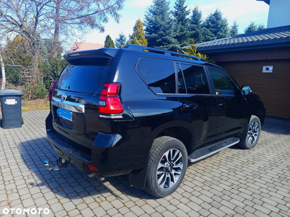 Toyota Land Cruiser LC 2.8 D-4D Invincible - 2