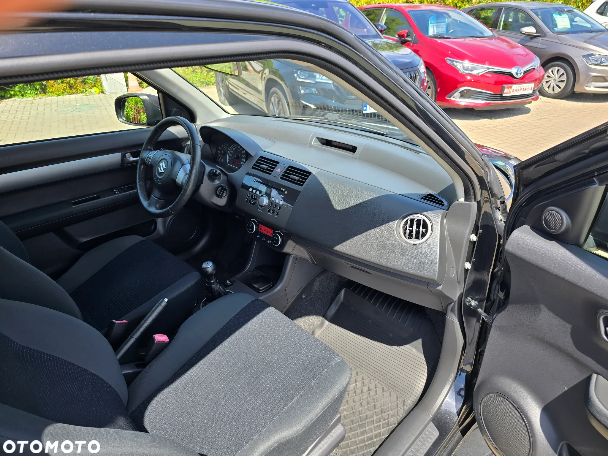 Suzuki Swift - 11