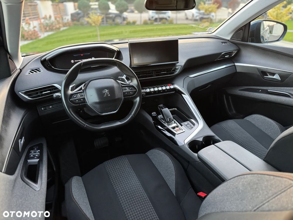 Peugeot 3008 BlueHDi 130 Stop & Start EAT8 Allure Business-Paket - 24