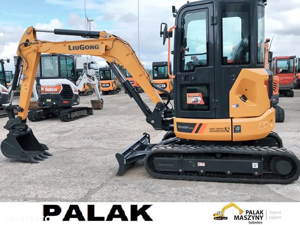 Liu Gong Mini koparka LIU GONG  9035 FZTS  ,NOWA ,  2026 rok nie mylić   JCB