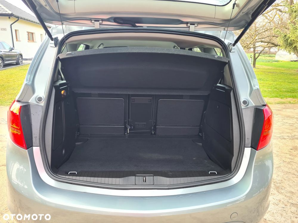 Opel Meriva - 13