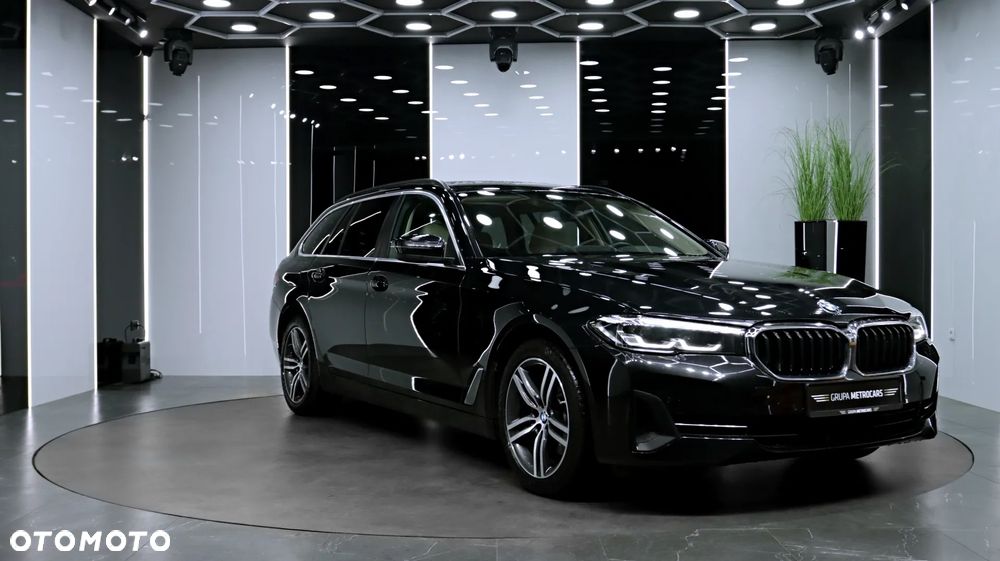 BMW Seria 5 520d MHEV Luxury Line sport - 10