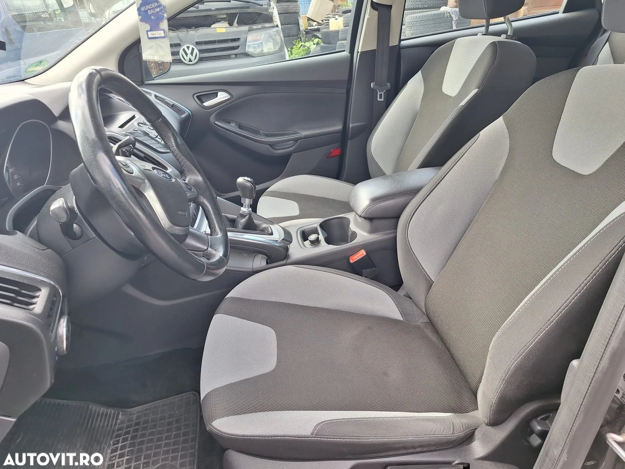 Ford Focus - 7