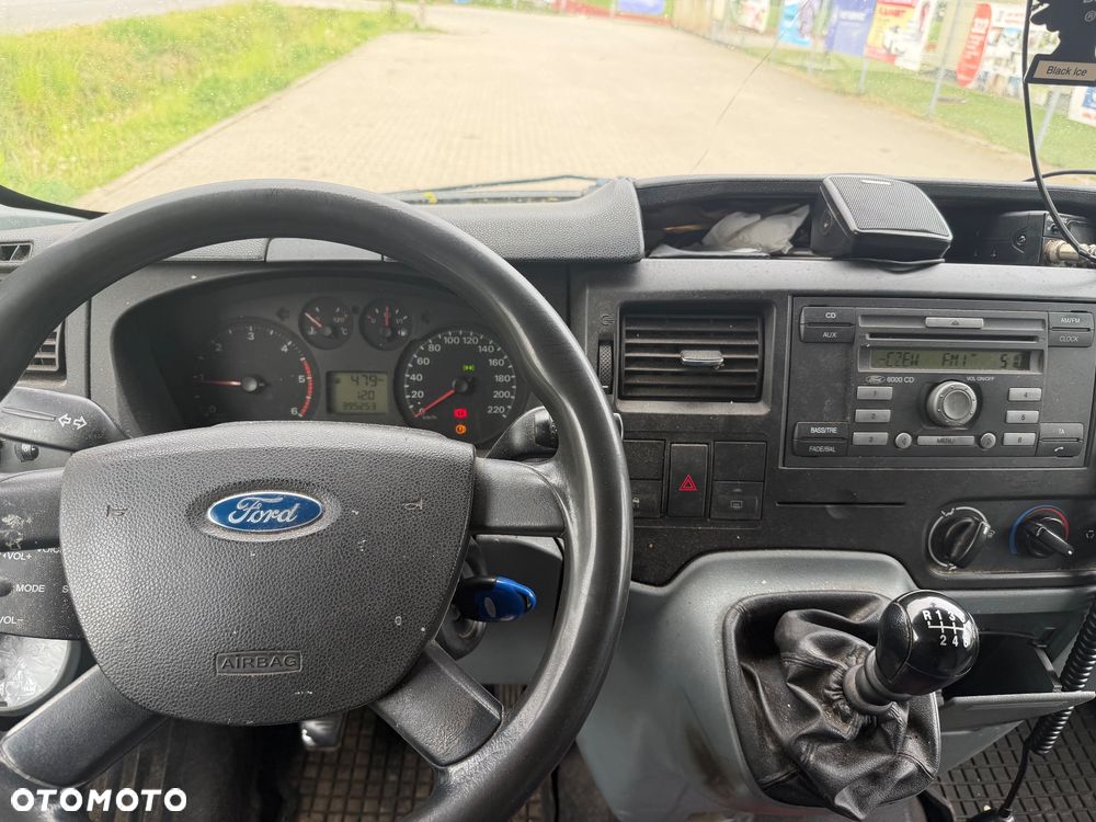 Ford Transit 350L - 6