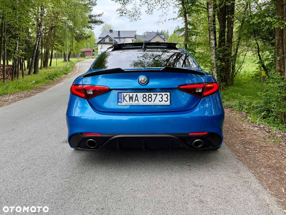 Alfa Romeo Giulia 2.0 Turbo 16V AT8 Veloce - 9