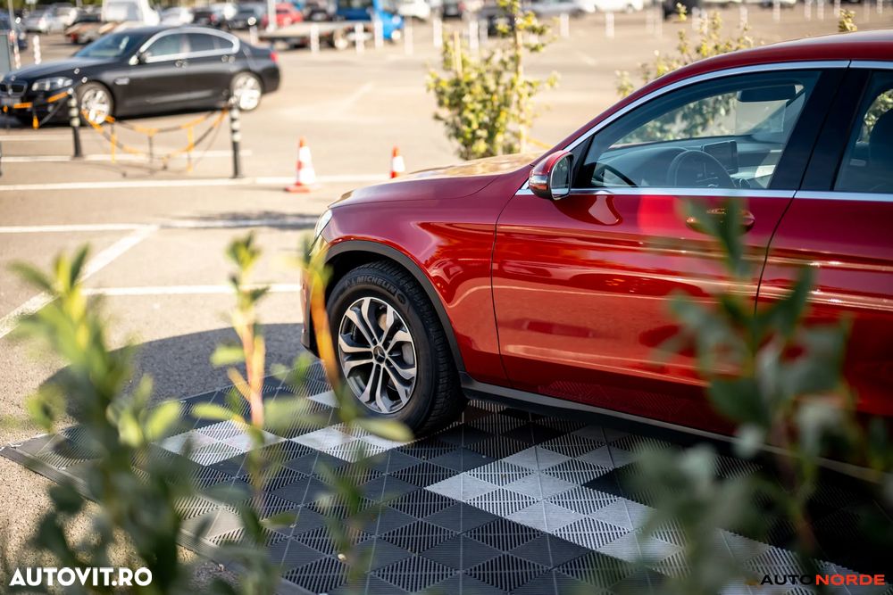 Mercedes-Benz GLC Coupe 250 4MATIC - 6