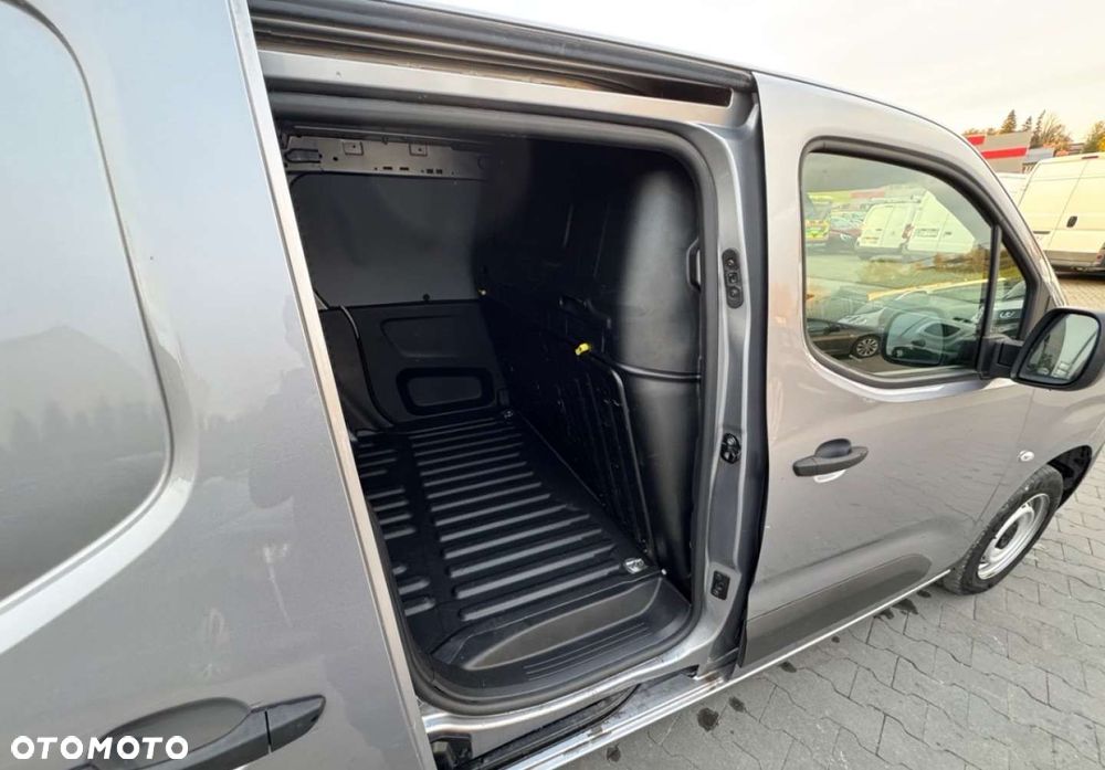 Citroën Berlingo benzyna - 20