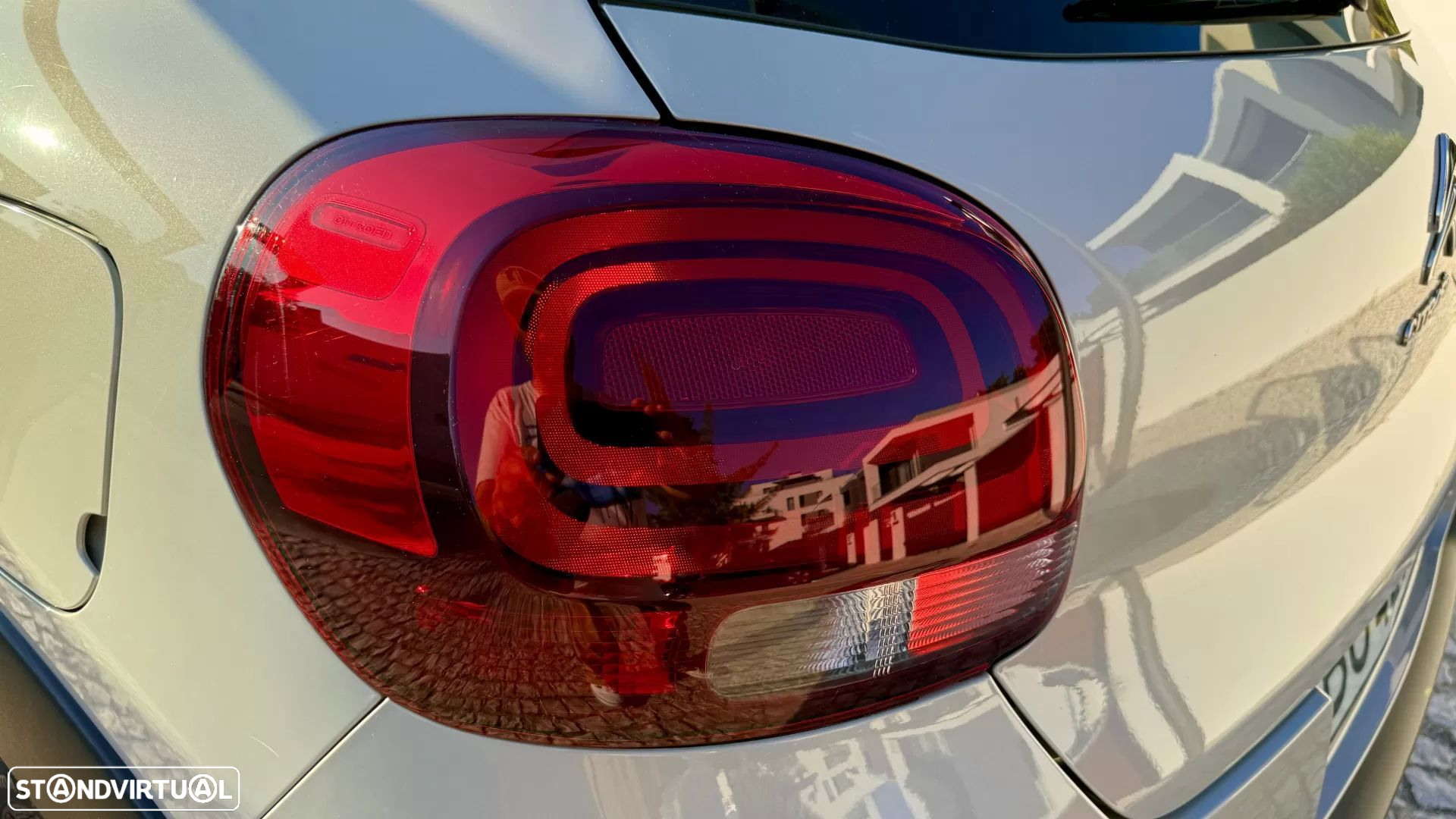Citroën C3 1.2 PureTech Shine EAT6 - 11
