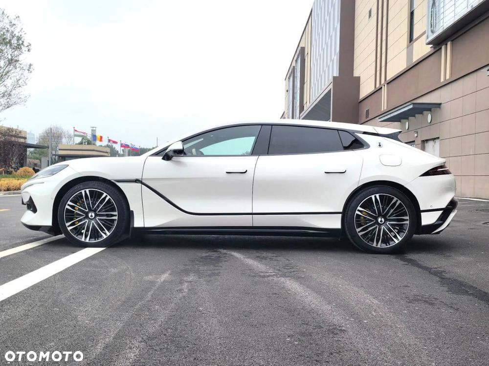Denza Z9 GT - 3