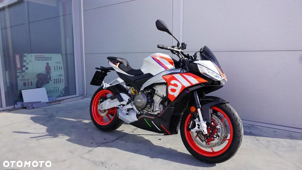 Aprilia Tuono