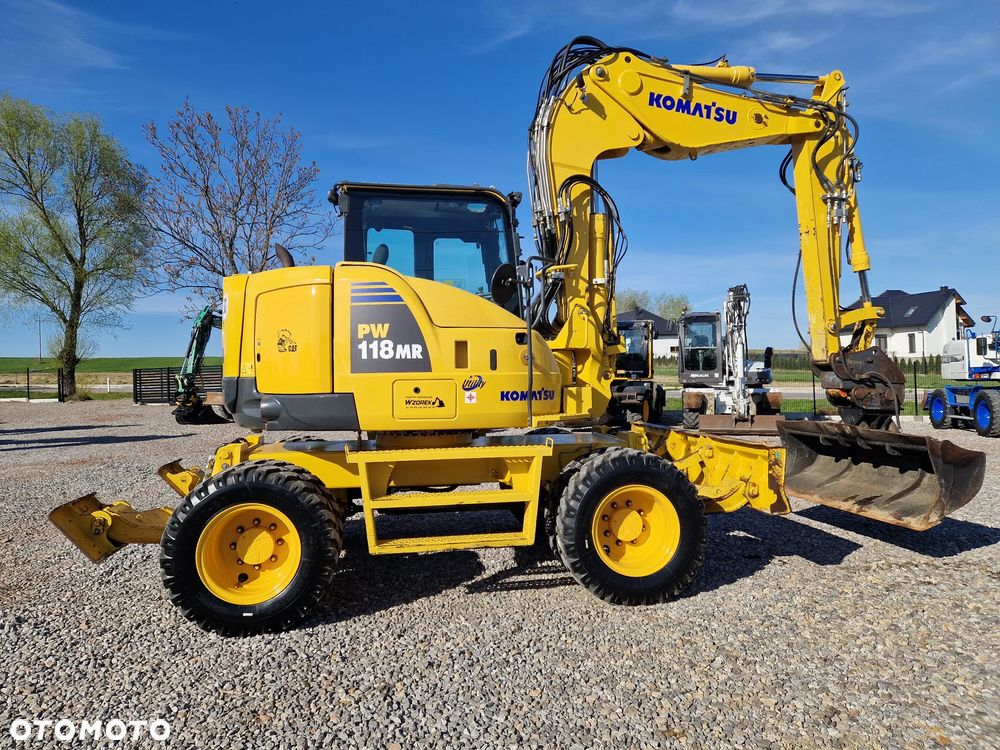 Komatsu PW118MR - 17