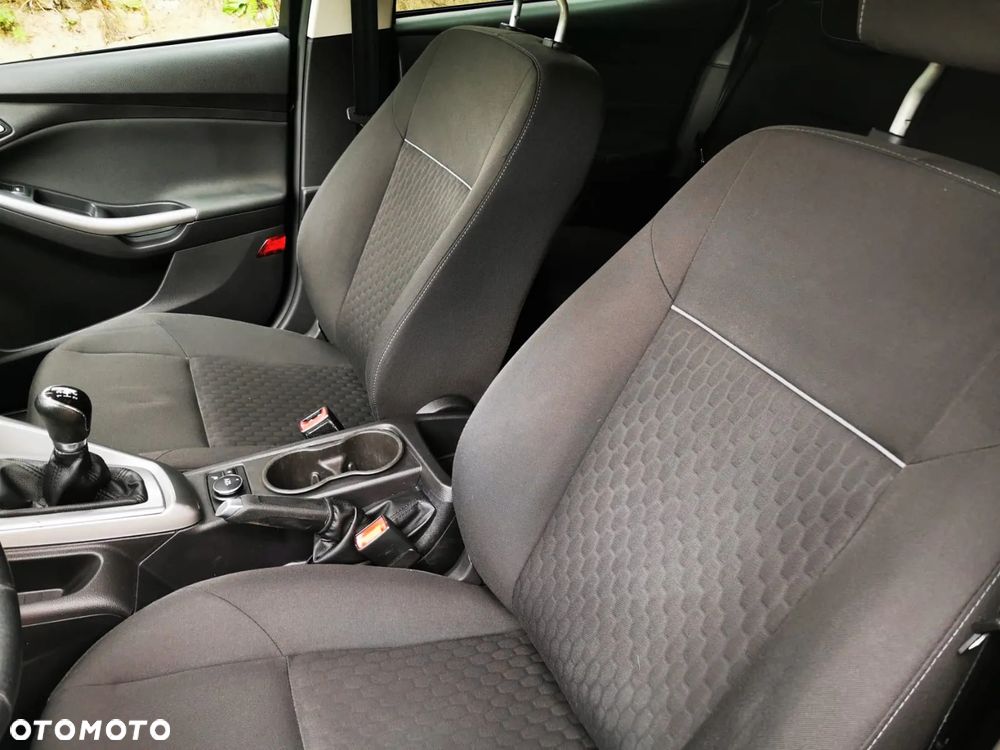 Ford Focus - 9