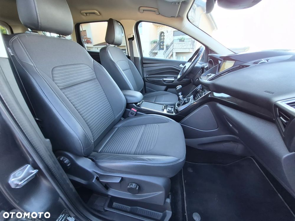 Ford Kuga 1.5 EcoBoost FWD Titanium ASS - 18