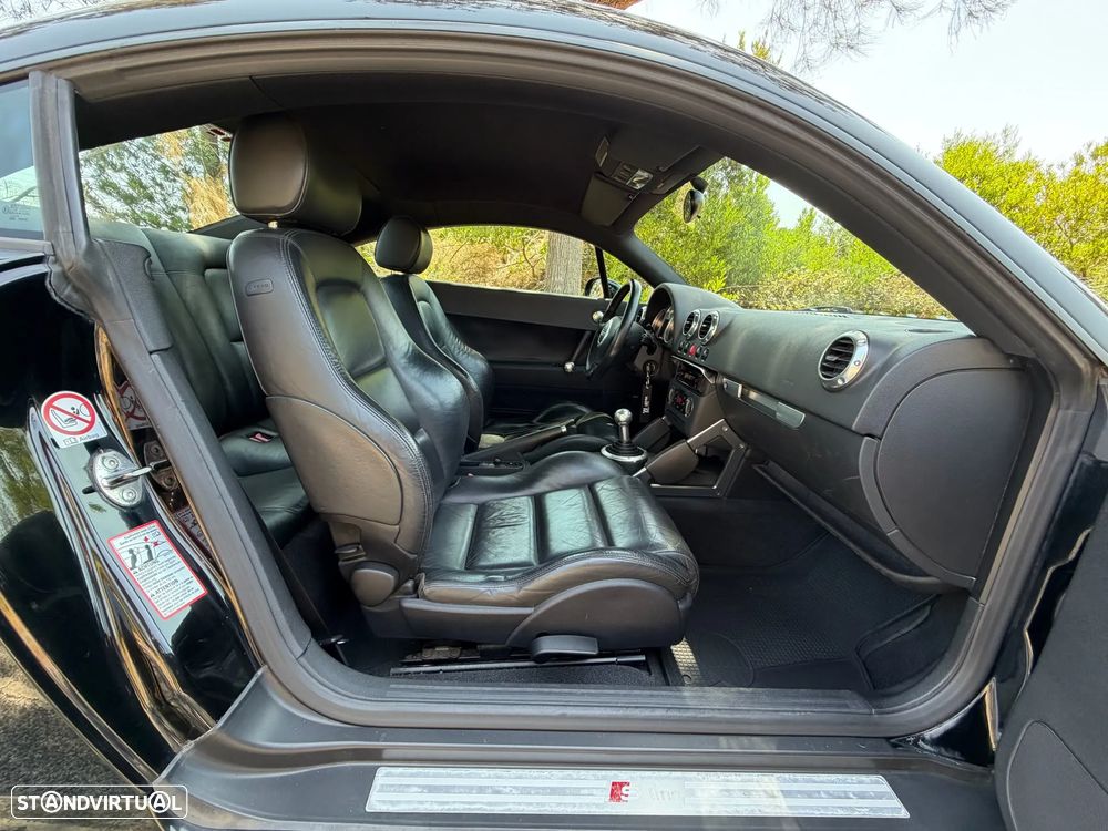 Audi TT Coupé - 20