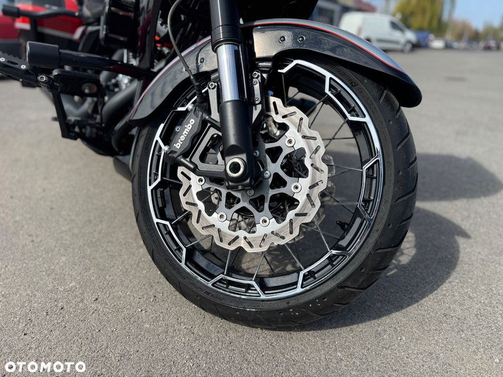 Harley-Davidson Touring Road Glide - 3