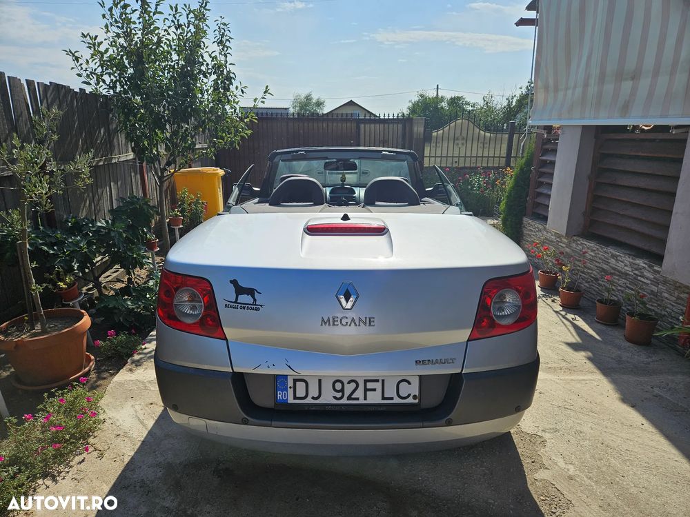 Renault Megane 1.6 Privilege - 6
