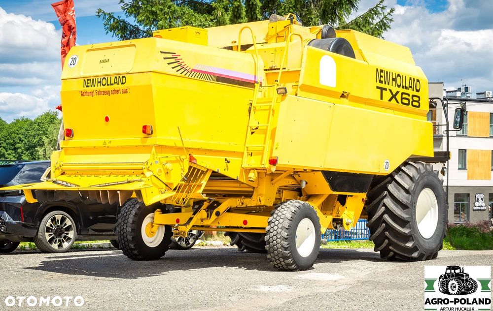 New Holland TX 68 PLUS - 2002 ROK - 6.1 M + STÓŁ BISO SOJA FLEX - 6