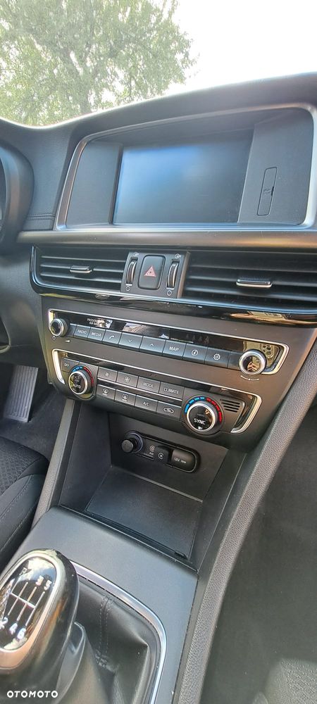 Kia Optima 1.7 CRDI M - 12