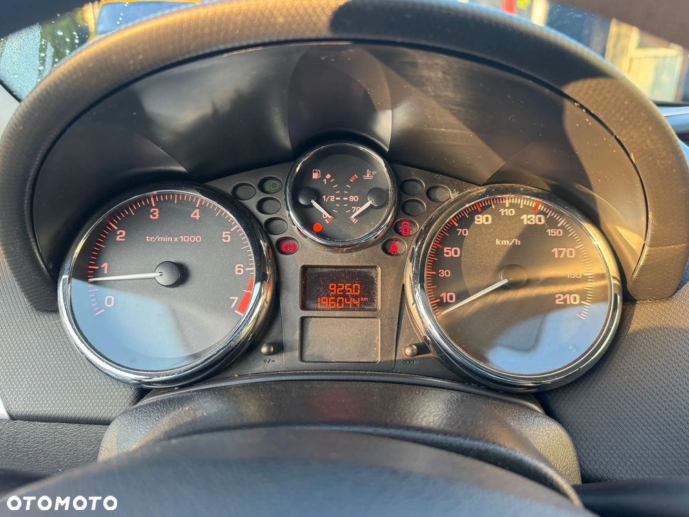 Peugeot 207 CC - 17