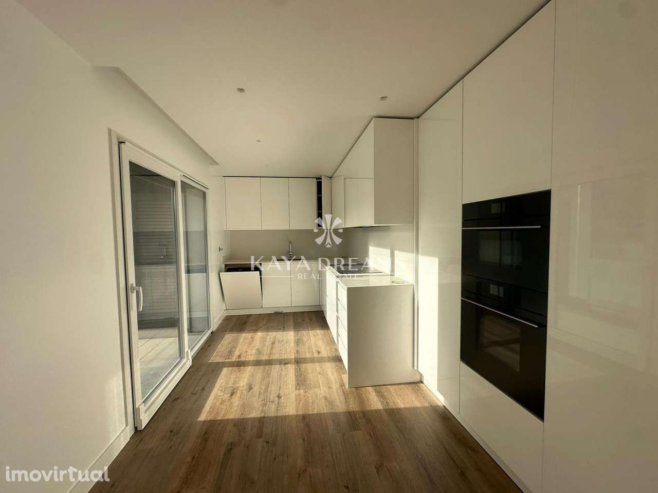 Apartamento T3 Novo nos Moinhos do Cruzeiro - Famões, Odivelas - Grande imagem: 5/15